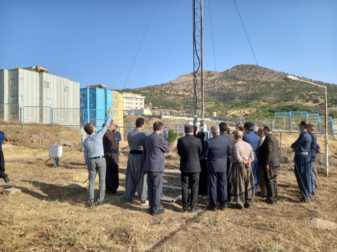 اولین ایستگاه سنجش گردوغباردراستان کردستان درشهر مرزی بانه افتتاح شد